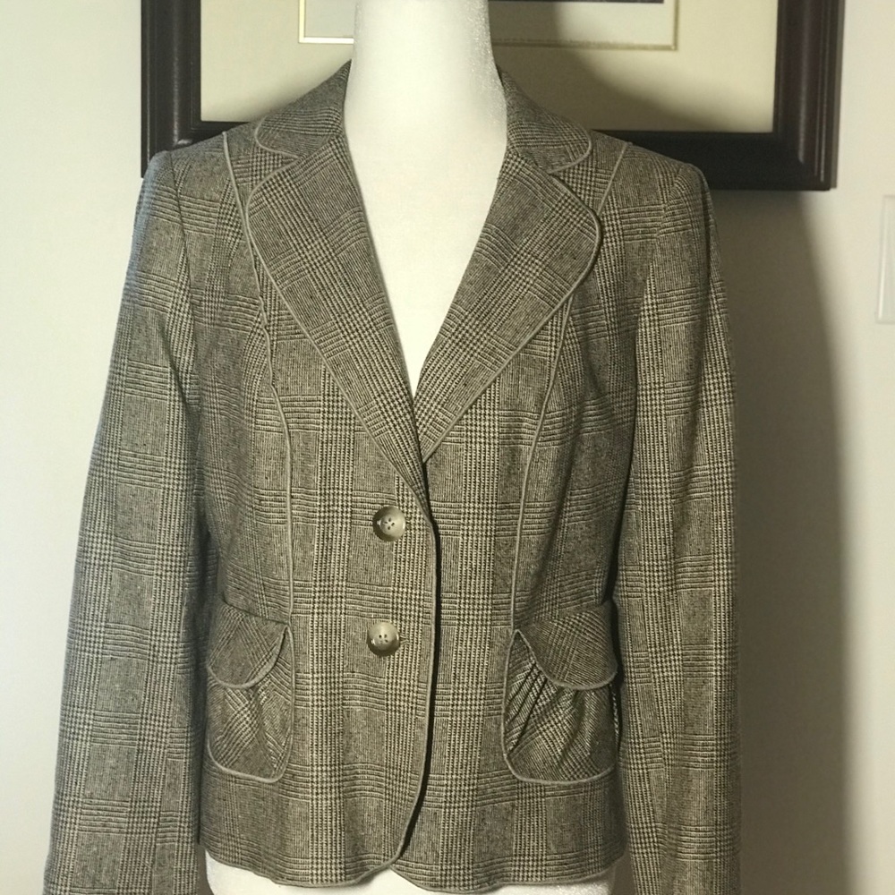 Ann Taylor tweed jacket